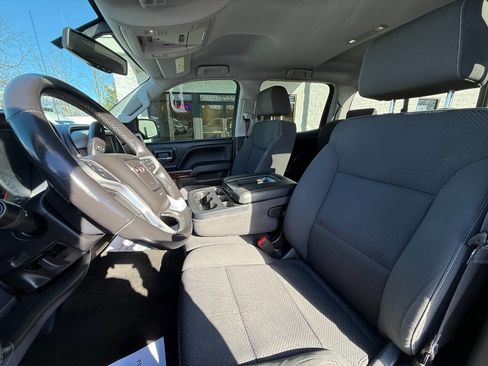 Used 2017 GMC Sierra 1500 SLE w/ SLE Value Package image 15