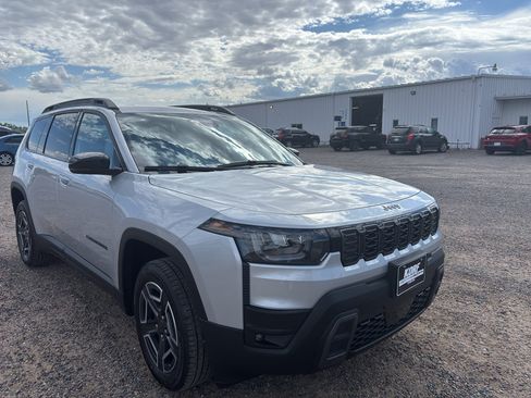 New 2026 Jeep Cherokee Limited AWD/4WD image 3
