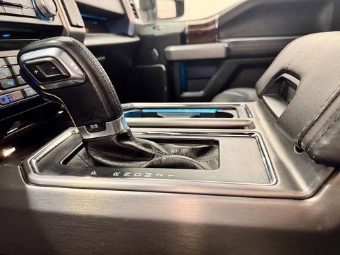 Used 2016 Ford F150 Platinum w/ Max Trailer Tow Package image 19