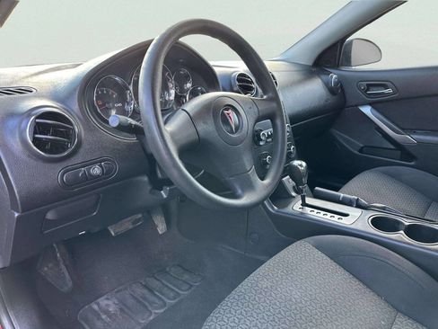 Used 2008 Pontiac G6 Value Leader FWD image 11