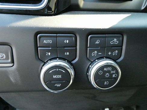 Certified 2025 GMC Sierra 1500 Denali w/ Denali Reserve Package image 27