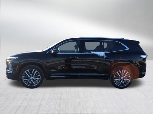 New 2026 Buick Enclave Avenir w/ Super Cruise Package image 4
