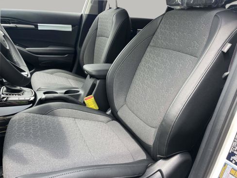 New 2026 Kia Seltos S FWD image 25