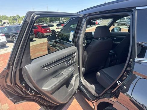 Certified 2025 Honda CR-V Sport image 27