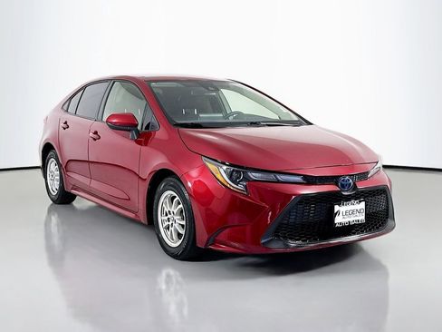 Used 2022 Toyota Corolla LE w/ Carpet Mat Package (TMS) FWD image 3