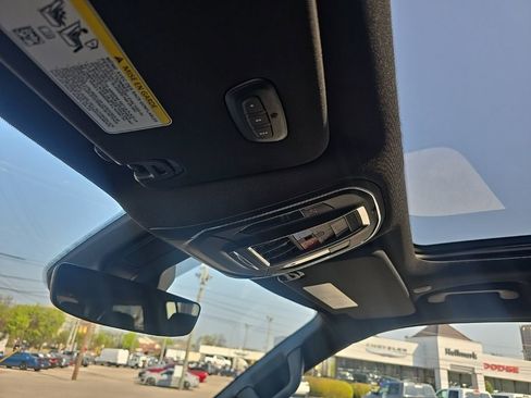 New 2026 Jeep Grand Wagoneer Limited image 18