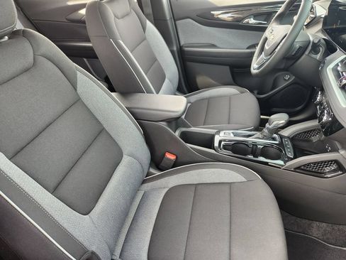 New 2026 Chevrolet TrailBlazer LT w/ Convenience Package FWD image 13