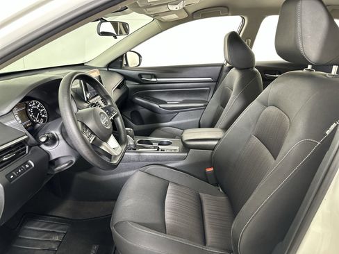 Used 2022 Nissan Altima 2.5 SV image 56