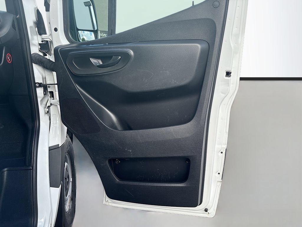 Used 2021 Mercedes-Benz Sprinter 1500 image 20