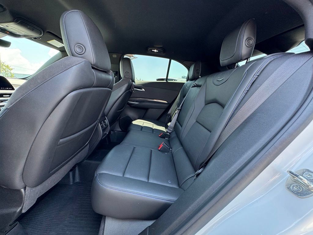 Certified 2024 Cadillac XT4 Sport FWD image 34