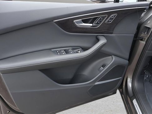 Used 2023 Audi Q7 2.0T Premium Plus w/ Premium Plus Package image 23