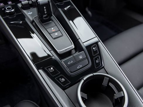 Used 2025 Porsche 911 Carrera S image 42