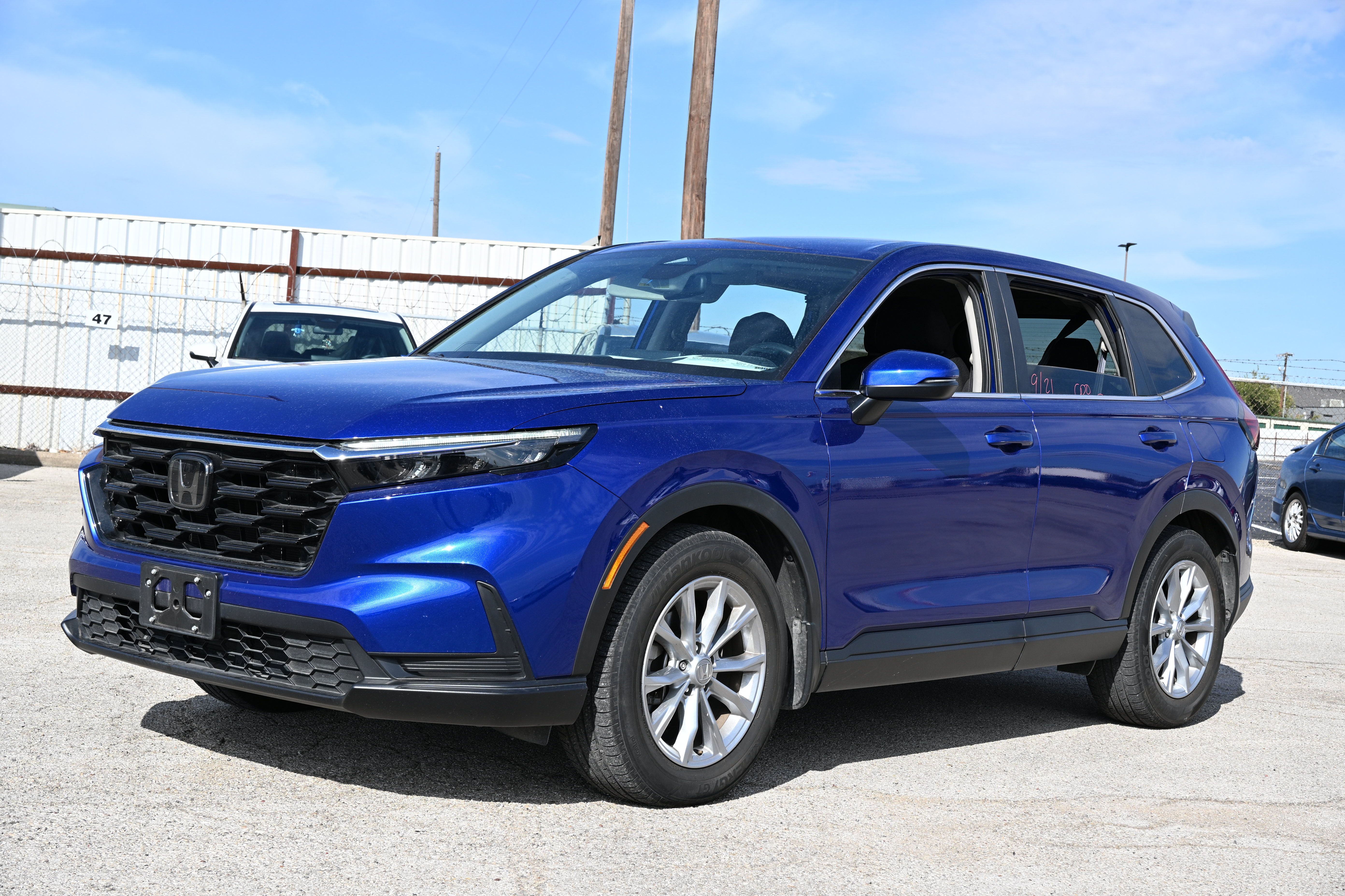 Used 2024 Honda CR-V EX image 2