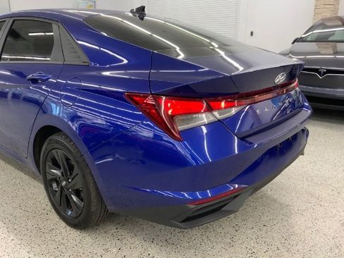 Used 2023 Hyundai Elantra SEL image 40