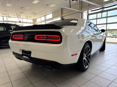 Used 2018 Dodge Challenger R/T Plus RWD image 46