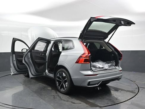 New 2026 Volvo XC60 T8 Plus w/ Protection Package Premier AWD/4WD image 48