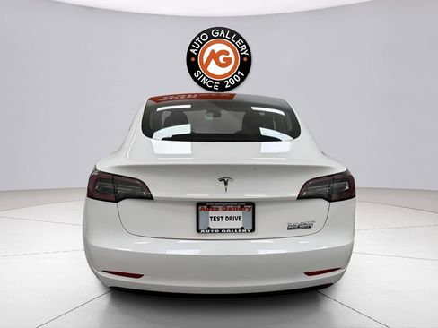 Used 2021 Tesla Model 3 Long Range AWD/4WD image 4