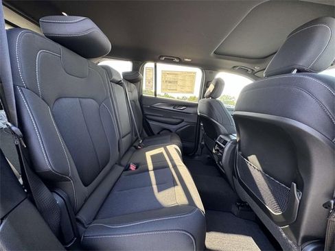 New 2025 Jeep Grand Cherokee Laredo X w/ Trailer Tow Package image 15