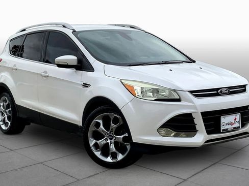 Used 2014 Ford Escape Titanium image 3