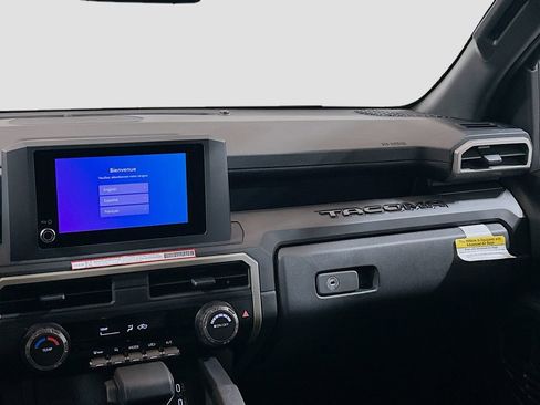 New 2026 Toyota Tacoma SR AWD/4WD image 22