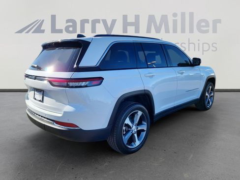 Used 2024 Jeep Grand Cherokee Limited 4xe w/ Luxury Tech Group II image 5