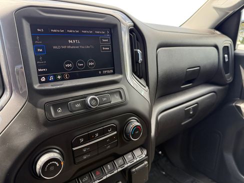 Used 2021 Chevrolet Silverado 1500 Custom RWD image 12