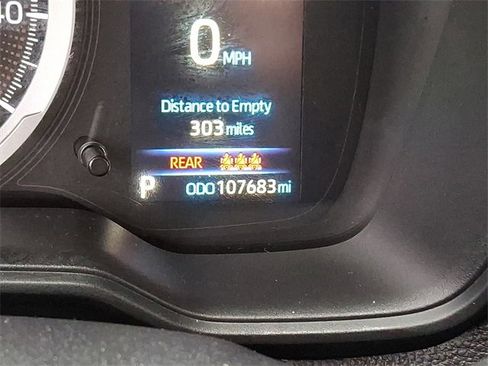 Certified 2022 Toyota Corolla Cross LE image 19