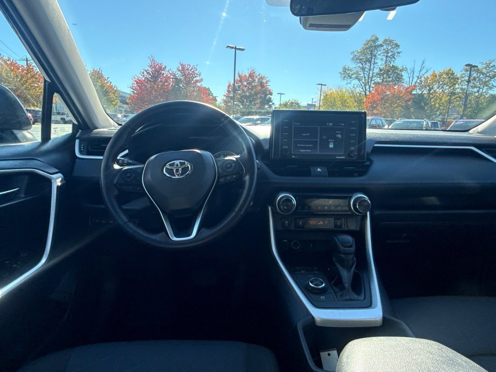 Certified 2022 Toyota RAV4 XLE w/ Convenience Package AWD/4WD image 21