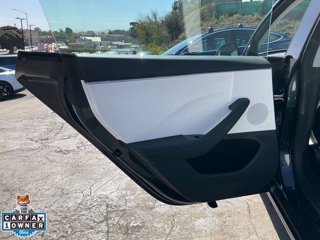 Used 2024 Tesla Model 3 Long Range RWD image 34