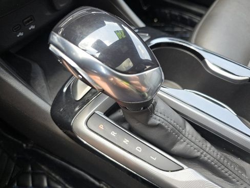 Used 2024 Buick Envista Sport Touring w/ Convenience I Package FWD image 30