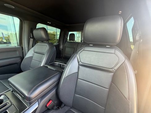 Used 2025 Ford F150 Raptor AWD/4WD image 19