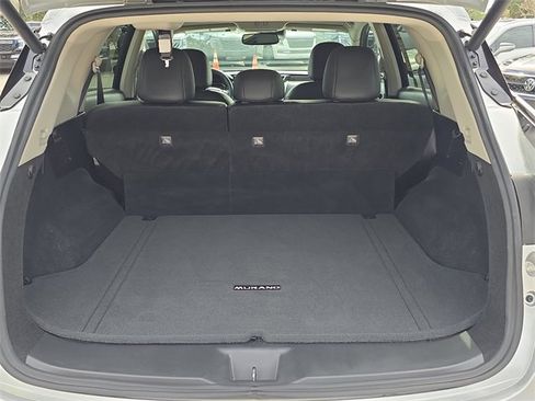 Certified 2022 Nissan Murano Platinum w/ Cargo Package image 12
