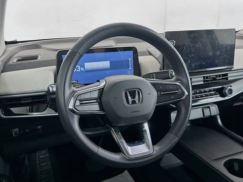 Used 2024 Honda Prologue EX image 18
