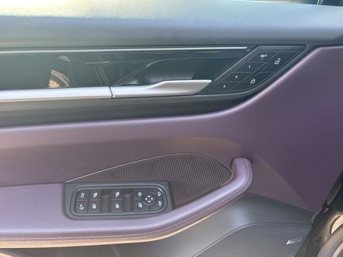 Used 2025 Porsche Macan Electric image 24