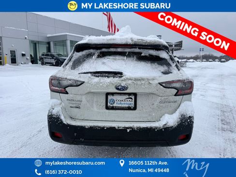 Certified 2024 Subaru Outback Premium image 8