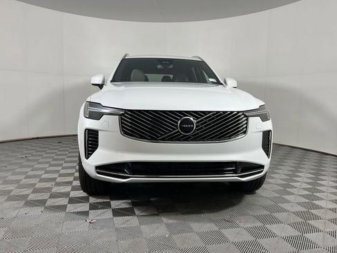 New 2026 Volvo XC90 B5 Core image 3