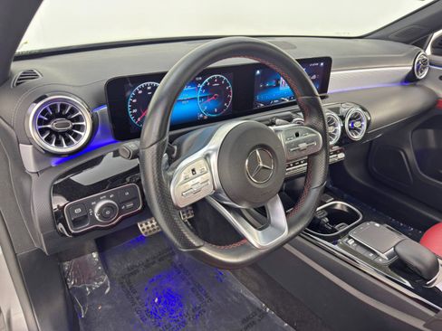 Used 2022 Mercedes-Benz A 220 w/ AMG Line image 13