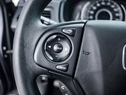 Used 2016 Honda CR-V LX image 17