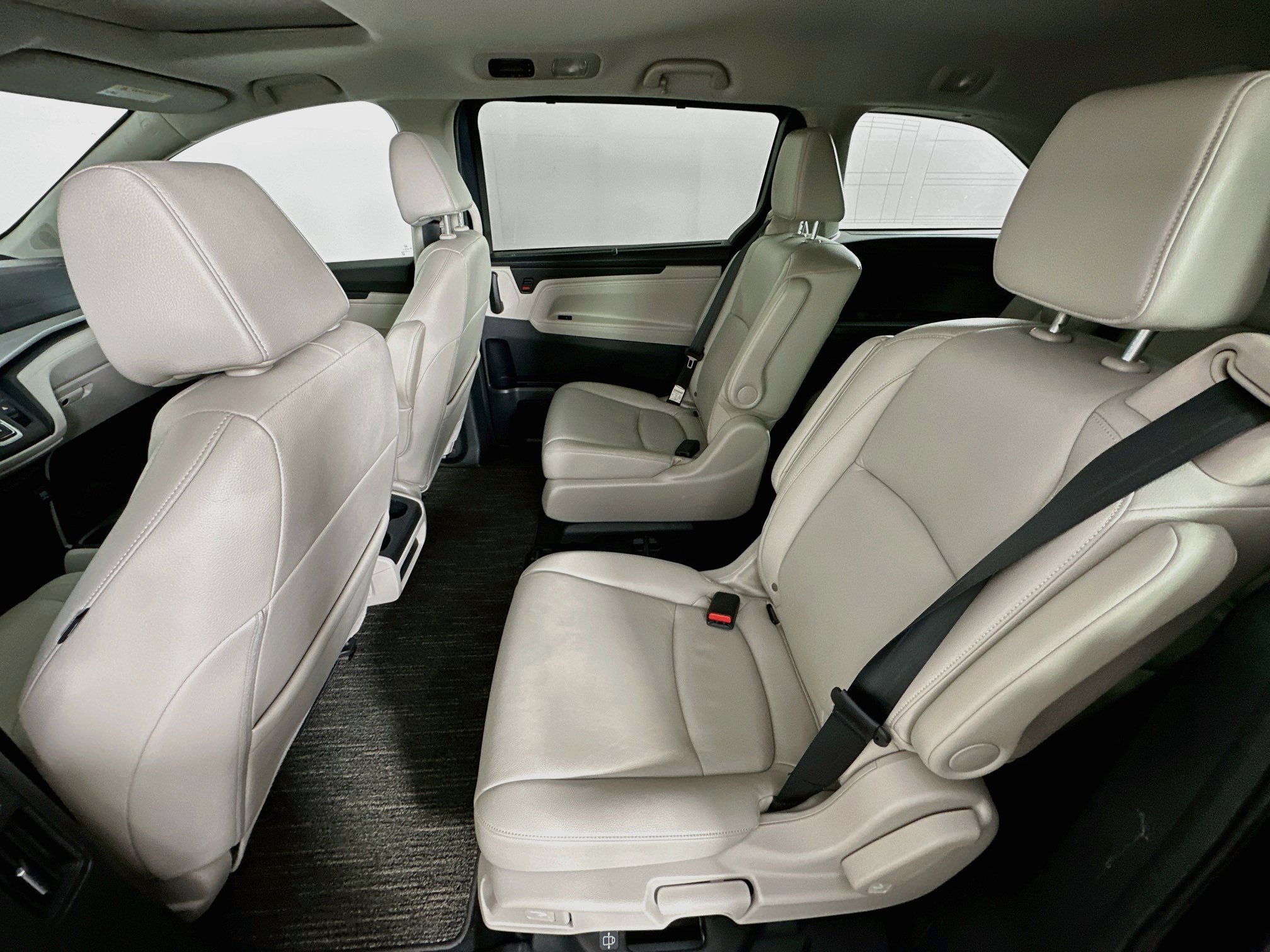 Used 2025 Honda Odyssey EX-L image 27