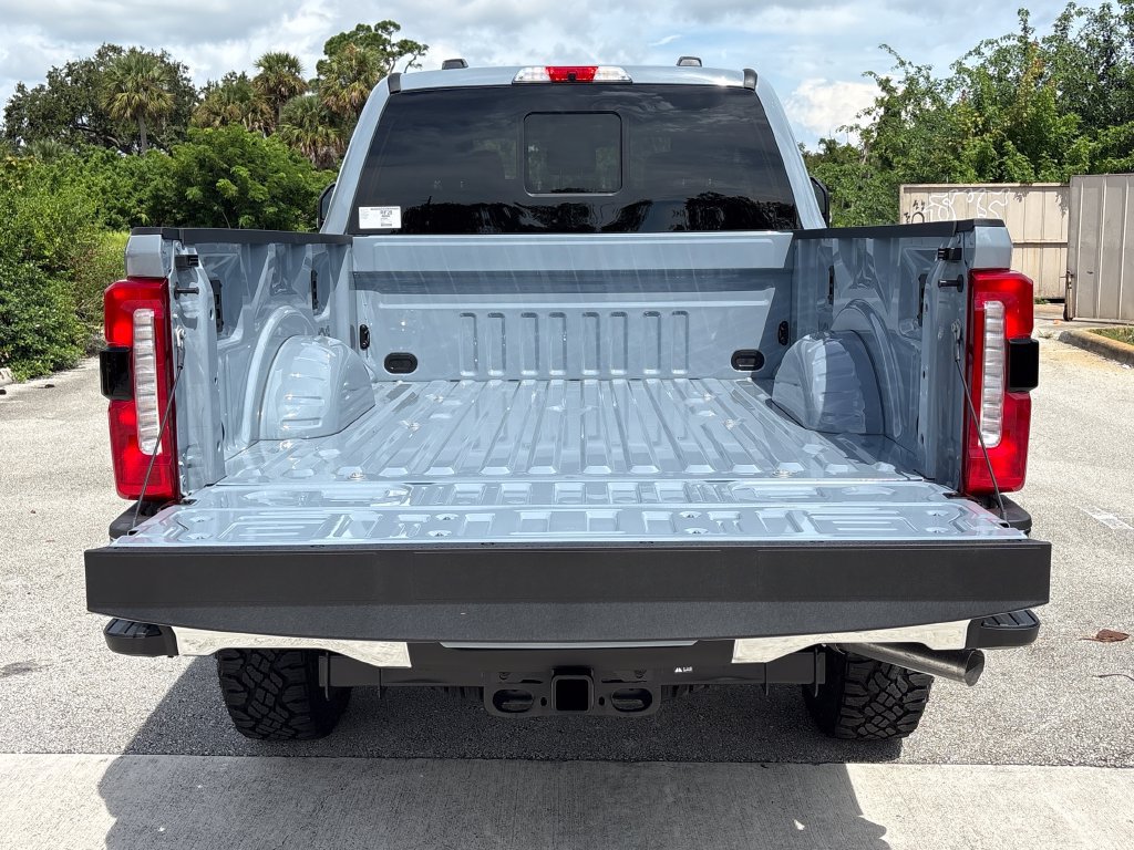 New 2027 Ford F250 Lariat w/ Tremor Off-Road Package AWD/4WD image 10