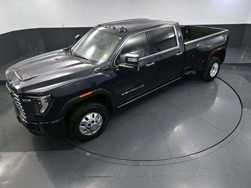 Used 2024 GMC Sierra 3500 Denali Ultimate image 69