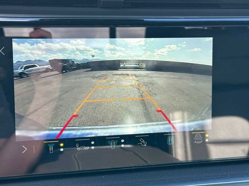 Used 2023 GMC Sierra 1500 Denali w/ Technology Package image 31