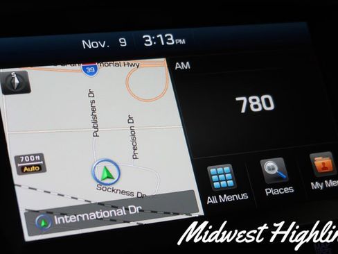 Used 2017 Hyundai Santa Fe Sport AWD/4WD image 30