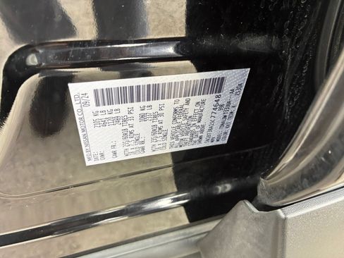 Used 2025 Nissan Rogue SV FWD image 23