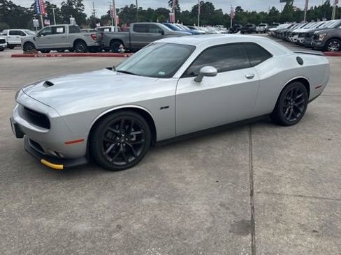 Used 2023 Dodge Challenger R/T w/ Plus Package RWD image 1