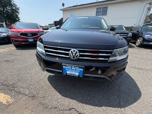 Used 2019 Volkswagen Tiguan SEL AWD/4WD image 2
