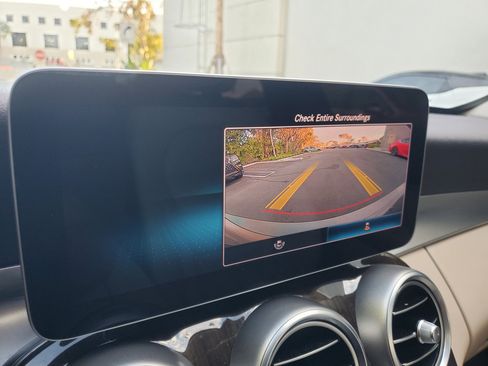 Used 2019 Mercedes-Benz C 300 Sedan image 28