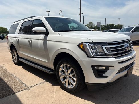 Used 2021 Ford Expedition Max XLT AWD/4WD image 8