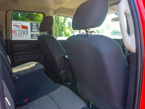 Used 2012 RAM 1500 Express AWD/4WD image 16