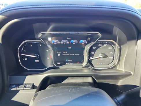 Used 2021 GMC Sierra 2500 Denali w/ Denali Black Diamond Edition image 27